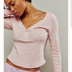 Free people long sleeve blush pink top never worn very soft